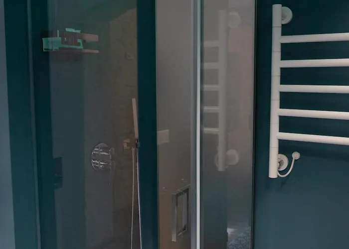 Maison d'hôtes Ad Calcem Antiche Dimore Lagodentro 3*